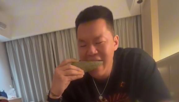 谁有吃瓜视频,揭秘“吃瓜群众”背后的吃瓜视频热潮